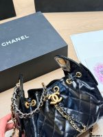 CHANEL 25 BAG SIZE : 22CM / 26CM - Image 6