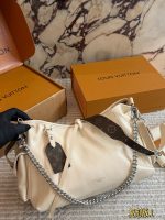 LOUIS VUITTON lv CARRYALL SIZE : 30 CM