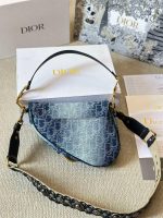 DIOR SADDLE SIZE : 25 X 20cm - Image 4