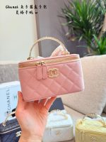 CHANEL VANITY SIZE : 19 CM - Image 8