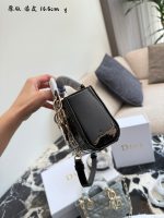 DIOR LADY DIOR JOY  SIZE : 17CM - Image 8