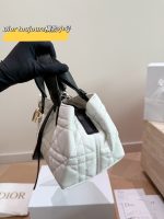 𝑫𝒊𝒐𝒓 𝒕𝒐𝒖𝒋𝒐𝒖𝒓𝒔 bag size：24*15cm - Image 5
