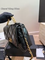 CHANEL 19 BAG SIZE : 30 CM - Image 7