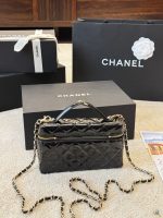 CHANEL 25C LP vanity  size : 19x 12 cm - Image 6