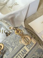 DIOR LADY DIOR size : 20 cm - Image 6