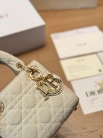 DIOR LADY DIOR SIZE : 17CM - Image 6