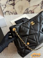 CHANEL 25K HOBO SIZE : 37 X 25cm - Image 8