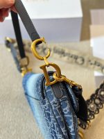 DIOR SADDLE SIZE : 25 X 20cm - Image 5