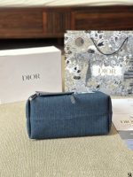 DIOR toujours bag size :30 X 20cm - Image 7