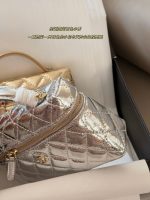 CHANEL 26x LP vanity  size : 19x 12 cm - Image 7