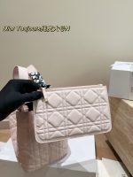 𝑫𝒊𝒐𝒓 𝒕𝒐𝒖𝒋𝒐𝒖𝒓𝒔 bag size:  28 x 20 /  22 x 15cm - Image 6