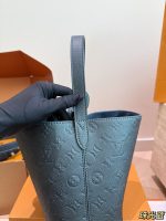 LOUIS VUITTON lv ALL IN BB SIZE : 18×19x11cm - Image 6