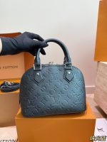 LOUIS VUITTON lv ALMA BLACK SIZE : 24CM - Image 2