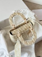 DIOR LADY DIOR size : 20 cm - Image 6