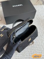 CHANEL 25C LP bag size : 19 cm - Image 9