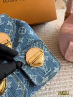 LOUIS VUITTON lv BACKPACK  SIZE :  20*20cm - Image 7