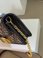 DIOR  MONTAIGNE BAG SIZE : 21*12cm - Image 8