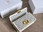 DIOR  MONTAIGNE BAG SIZE :  21 cm - Image 6