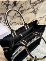 DIOR BOOK TOTE SIZE : 36 CM - Image 6