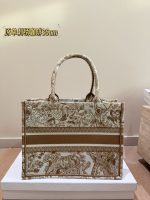 DIOR BOOK TOTE SIZE : 26 / 36 /42 CM - Image 8