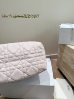 𝑫𝒊𝒐𝒓 𝒕𝒐𝒖𝒋𝒐𝒖𝒓𝒔 bag size:  28 x 20 /  22 x 15cm - Image 7