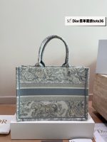 DIOR BOOK TOTE SIZE : 26/ 36/ 42 CM - Image 8