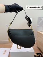 DIOR SADDLE BAG SIZE : 25 X20cm,  18 X19cm - Image 4