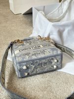 DIOR LADY DIOR size : 20 cm - Image 8