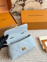 LOUIS VUITTON lv madeleine BAG size：20*12cm - Image 6