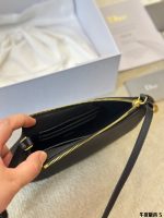 DIOR SADDLE SIZE :  20x15×4 CM - Image 10