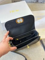 DIOR  MONTAIGNE BAG SIZE : 23 x 13cm - Image 3