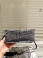 DIOR  MONTAIGNE BAG SIZE :  24×17x9cm - Image 9