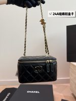 CHANEL 24A VANITY SIZE : 16X 10 CM - Image 2