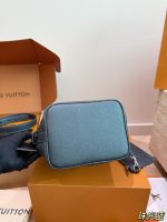 LOUIS VUITTON lv ALL IN BB SIZE : 18×19x11cm - Image 8