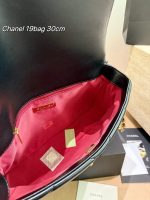 CHANEL 19 BAG SIZE : 30 CM - Image 9