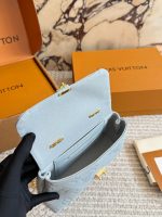 LOUIS VUITTON lv madeleine BAG size：20*12cm - Image 7