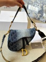 DIOR SADDLE SIZE : 25 X 20cm - Image 8