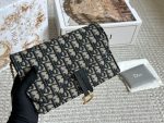 DIOR SADDLE woc SIZE : 22*13 cm - Image 2