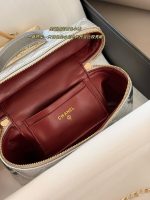 CHANEL 26x LP vanity  size : 19x 12 cm - Image 10