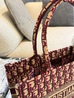 DIOR BOOK TOTE SIZE : 26 / 36 /42 CM - Image 9