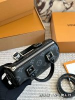 LOUIS VUITTON lv nano speedy black 16cm - Image 4