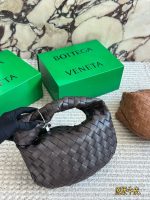 Bottega Veneta BV  Baby Veneta  size:25 X 15cm - Image 3