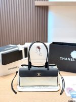 Chanel 26s bowling bag tote size : 30.5 x11x 15cm - Image 4