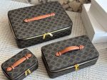 Celine vanity toiletry bag size：  35 × 25 × 10（cm）/28 × 16 ×   9（cm）/小号 16  × 11 ×   7（cm）