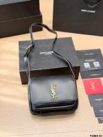 YSL NIKI metis crossbody bag size : 20 X 18 cm - Image 5