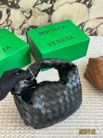 Bottega Veneta BV  Baby Veneta  size:25 X 15cm - Image 4
