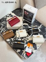 YSL mini  crossbody bag size : 18×5×16 cm