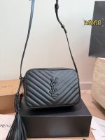 YSL CAMERA CORSSBODY BAG SIZE : 23CM - Image 3