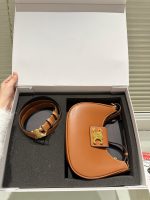 Celine triomphe hobo size : 23cm - Image 2