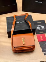YSL NIKI metis crossbody bag size : 20 X 18 cm